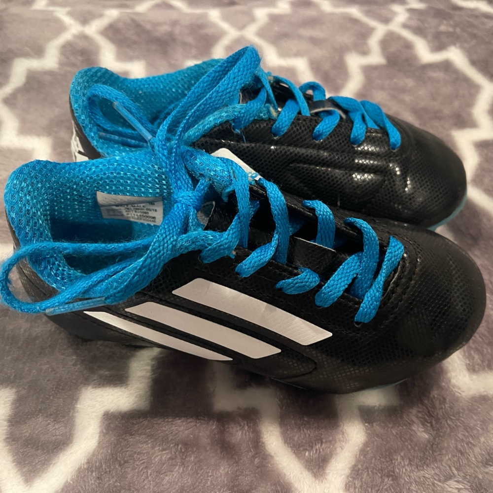 Adidas soccer cleats